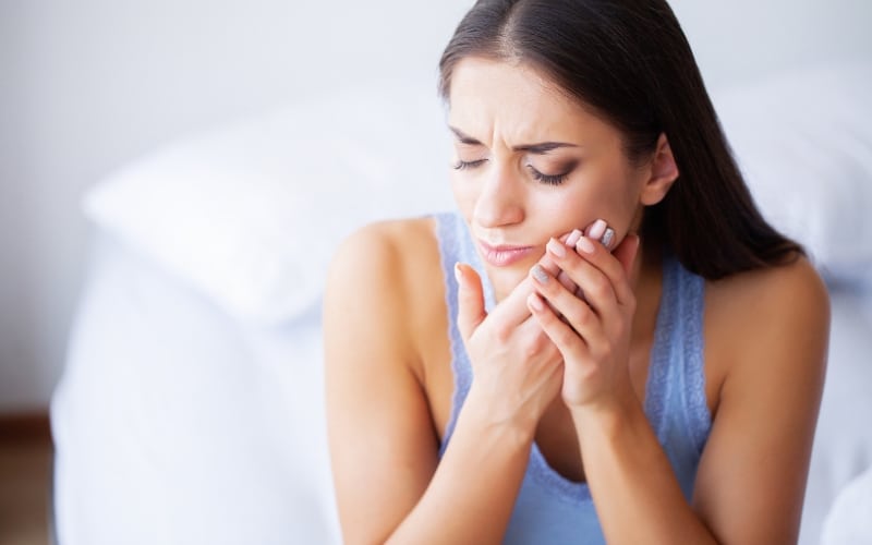 old dental crowns cause tooth pain -The Smile Shapers - Dentist Ventura